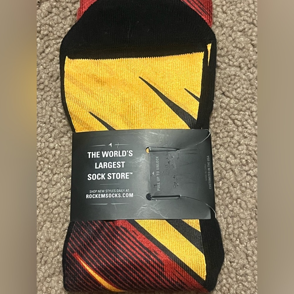 NWT ROCK EM  L/XL - Picture 2 of 2